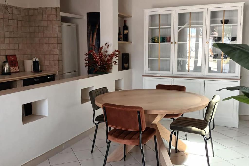 Casa Vacanza Fiera Di Roma Ponte Galeria Exteriör bild