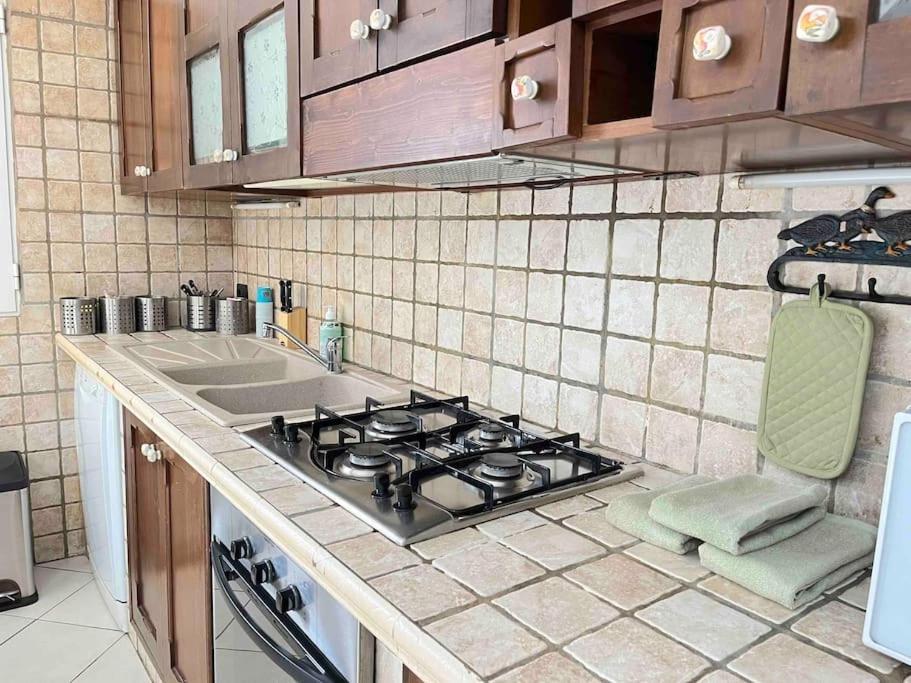 Casa Vacanza Fiera Di Roma Ponte Galeria Exteriör bild