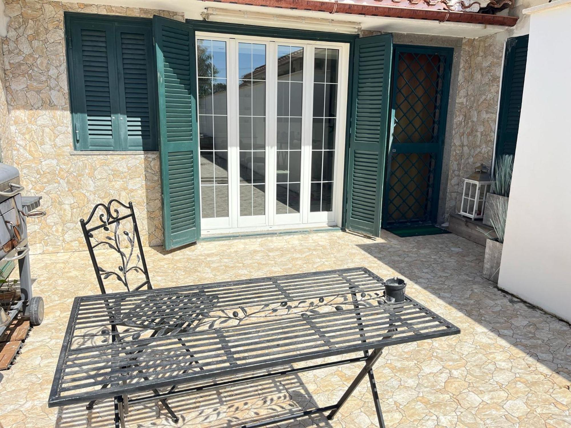 Casa Vacanza Fiera Di Roma Ponte Galeria Exteriör bild